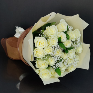 24 white roses bouquet