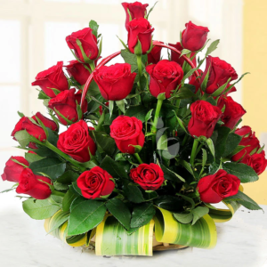 30 red roses basket