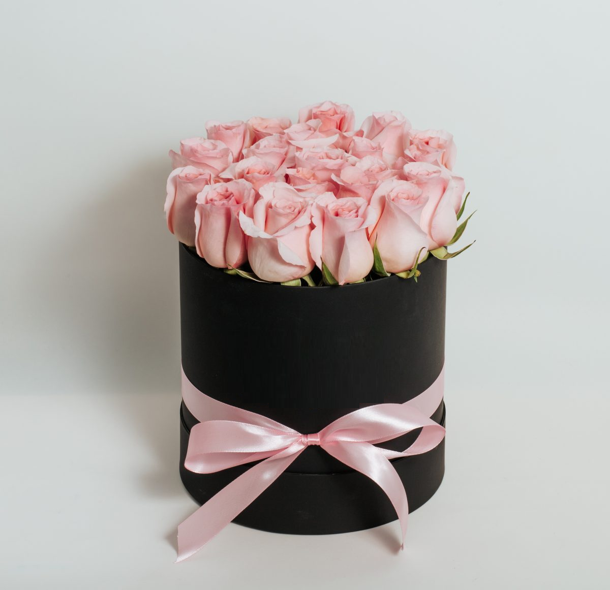15 Pink Roses Box