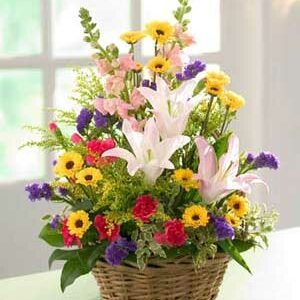 mix flowers arrangement
