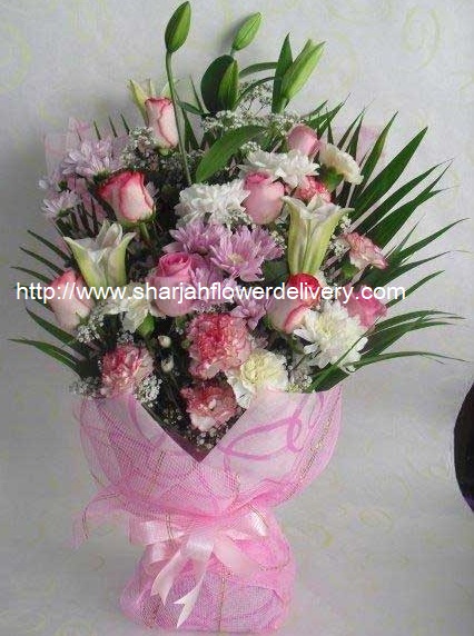 Pink-Hand-Bouquet