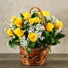 15 yellow roses basket