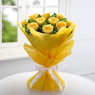 15 yellow roses bouquet