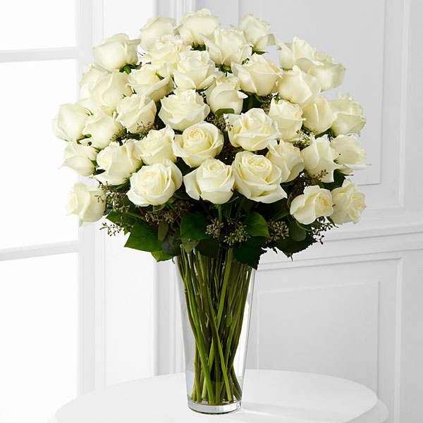 36 white roses vase