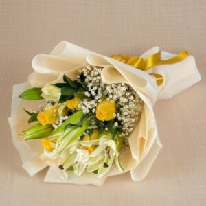 yellow rose lily bouquet