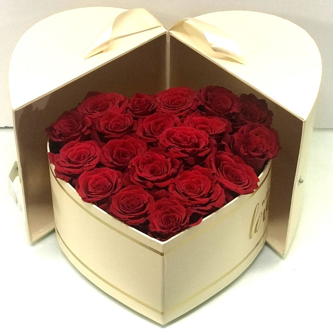roses heart box