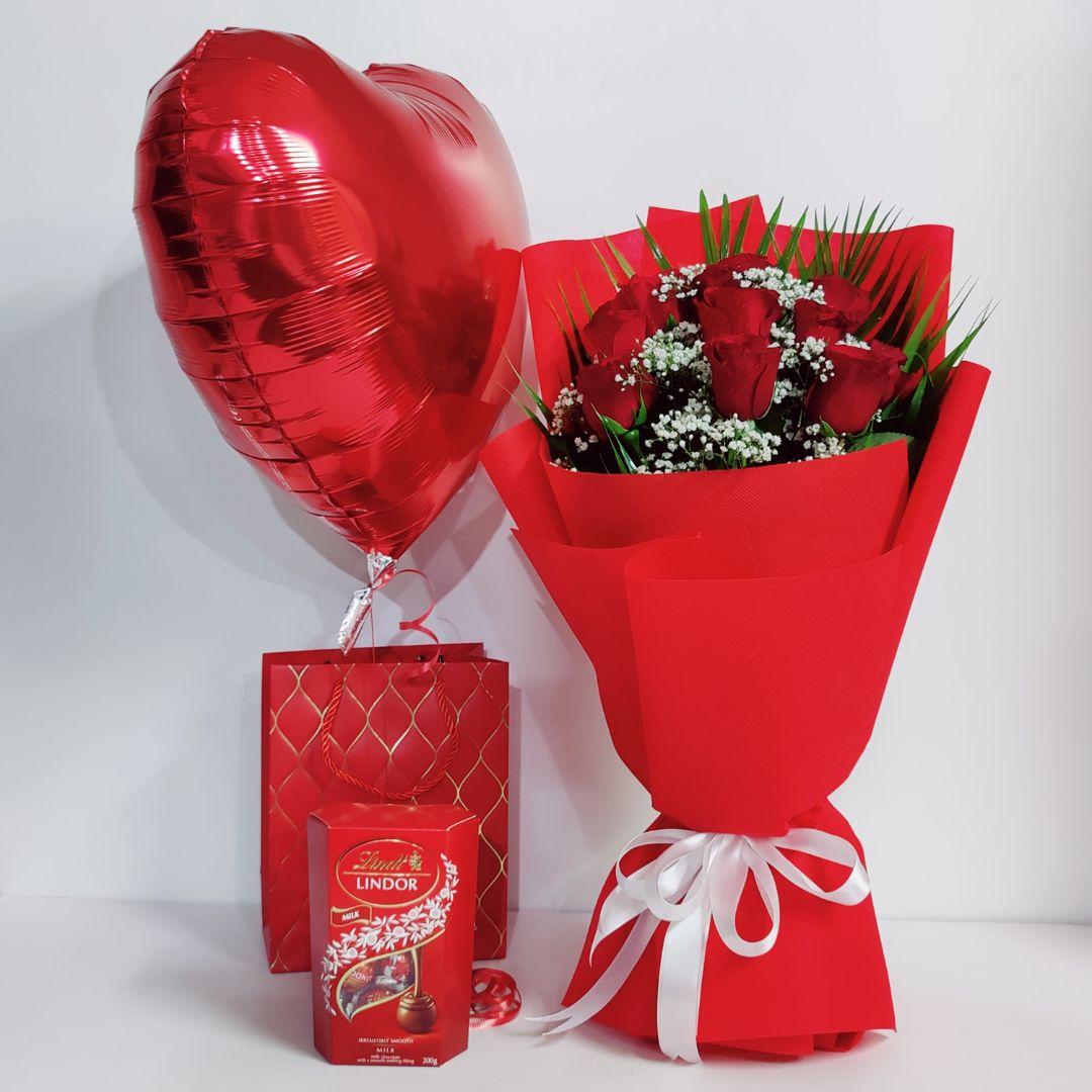 Bouquet of Roses Lyndt Chocolates with Balloon