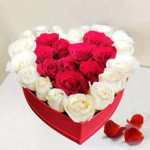 Heart Shaped Roses Box -