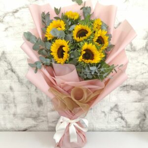 10 Sunflowers in the Bouquet